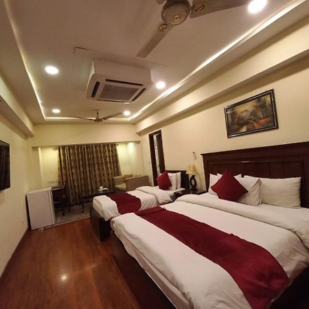 Hotel Diplomat Исламабад Экстерьер фото