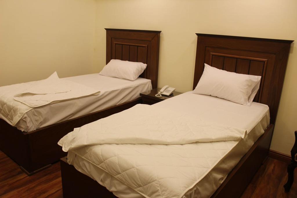 Hotel Diplomat Исламабад Экстерьер фото