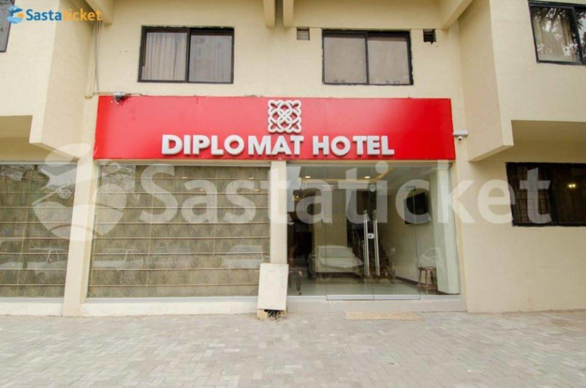 Hotel Diplomat Исламабад Экстерьер фото