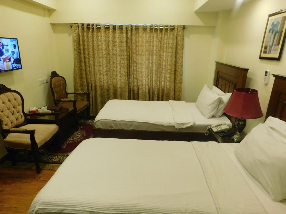 Hotel Diplomat Исламабад Экстерьер фото